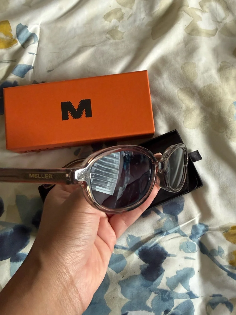 90s STYLE SUNGLASSES